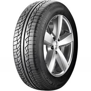 Latitude Diamaris 275/40 R20 006129 maasturien renkaat