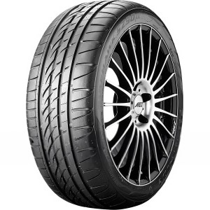 Firehawk SZ 90 235/45 R18 1866 henkilöauton renkaat