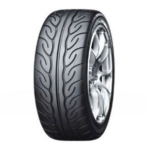 Advan Neova AD08 215/40 R17 F2875 bandenmaat auto