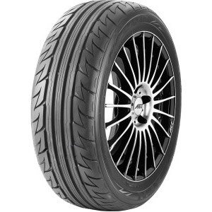 N 9000 215/35 ZR18 10737NXK bandenmaat auto